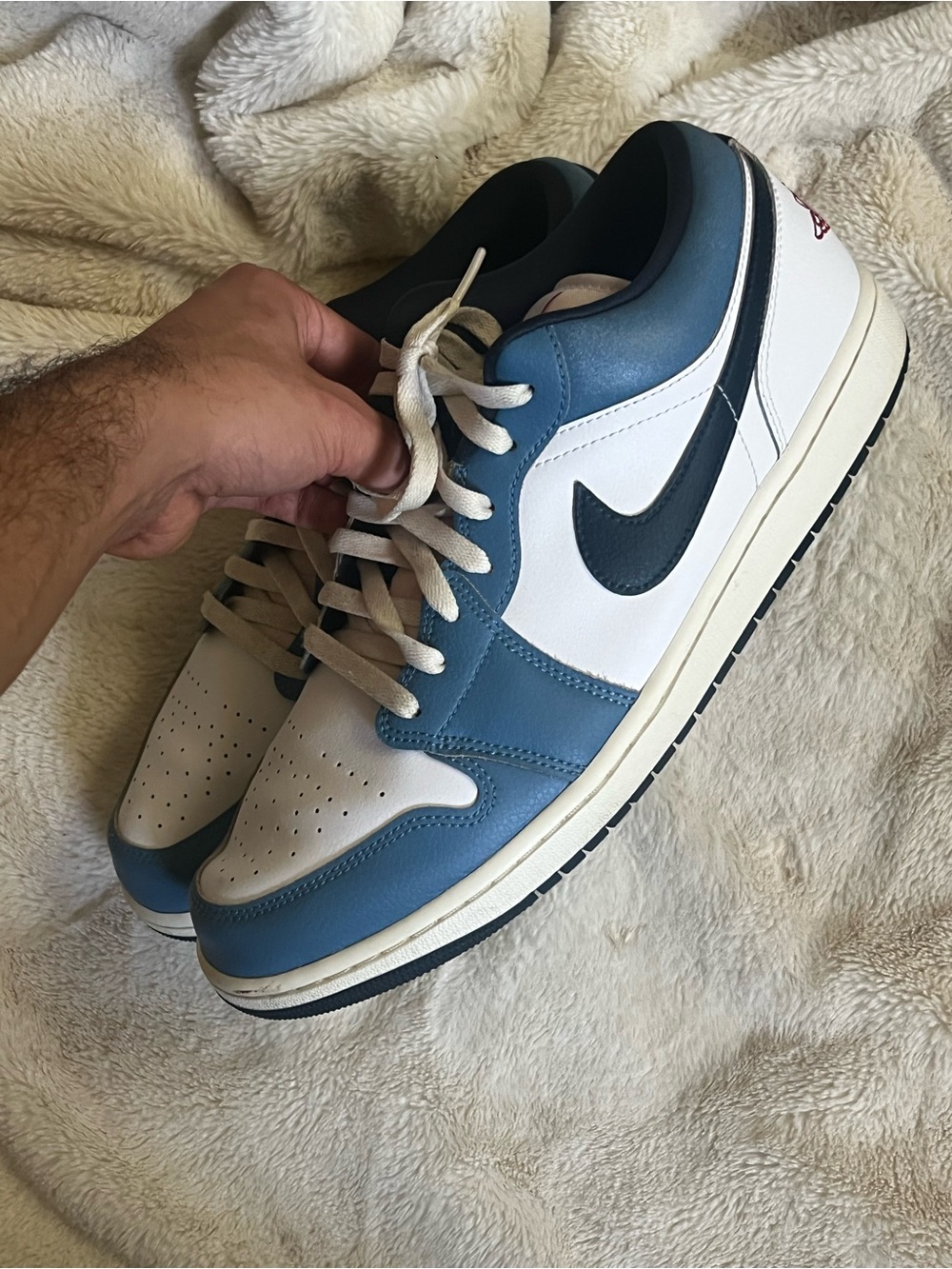 Nike - Picture 2 of 6